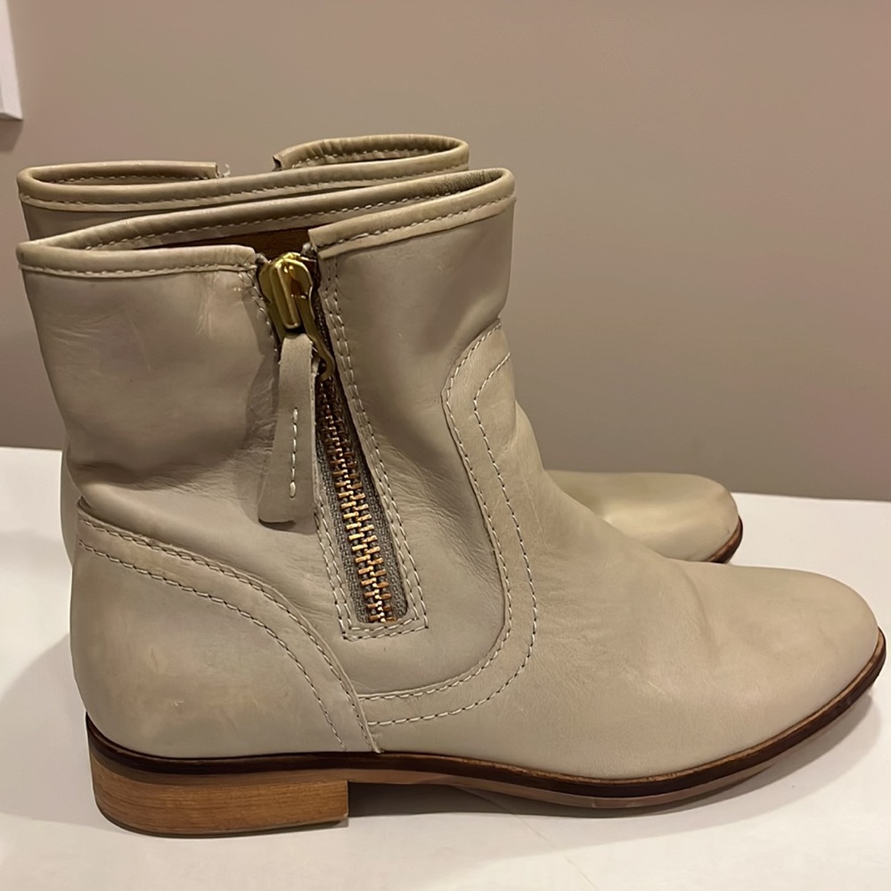 Girls boot - Picture 2 of 4